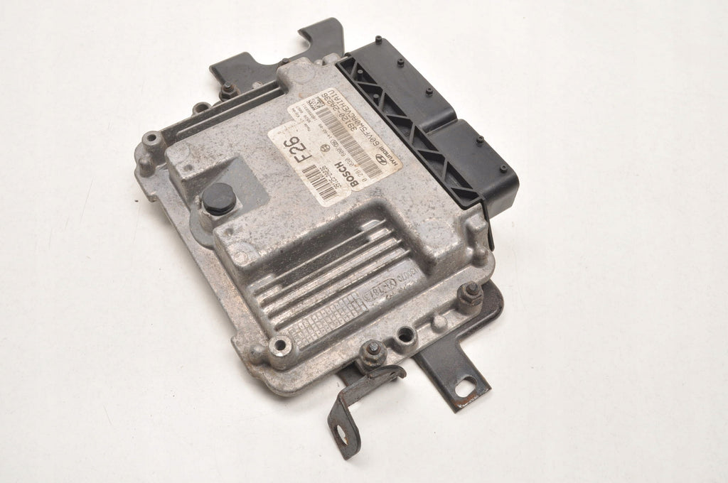 HYUNDAI I40 1.7 CRDI ENGINE CONTROLLER 39120-A2A236 0281030600 39125-2A236