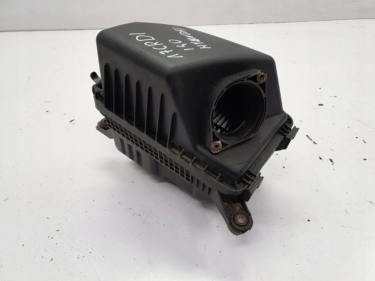 HYUNDAI I40 AIR FILTER HOUSING 1.7CRDI 28110-3Z300