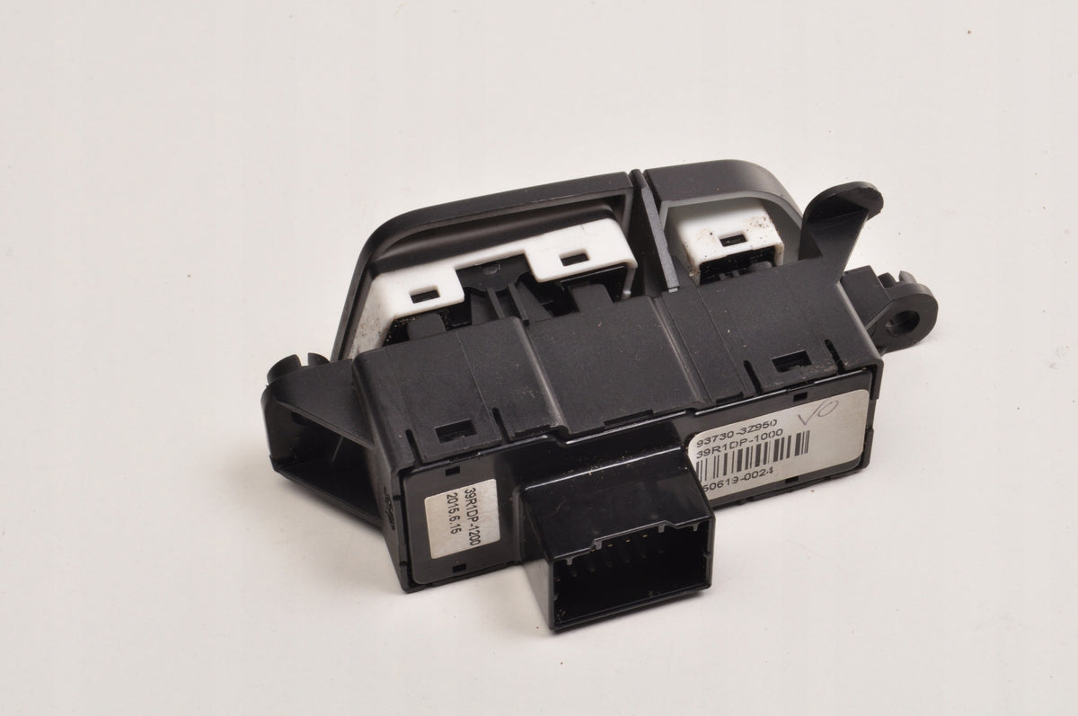 HYUNDAI I40 BUTTON SWITCH ESP 93730-3Z950