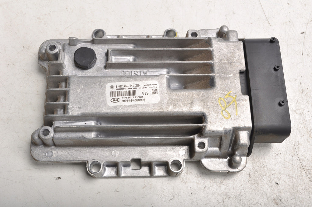 HYUNDAI I40 COMPUTER BOX 95440-3BAS0