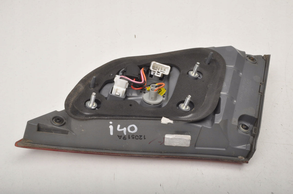 HYUNDAI I40 LAMP LEFT REAR FLAP SEDAN 92403-3Z300
