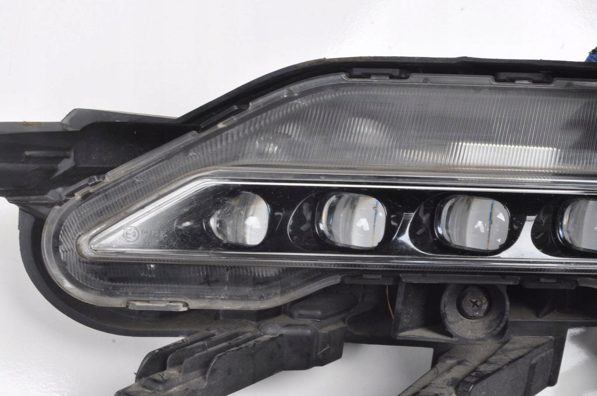 HYUNDAI I40 LED LAMP 92201-3Z5 LEFT