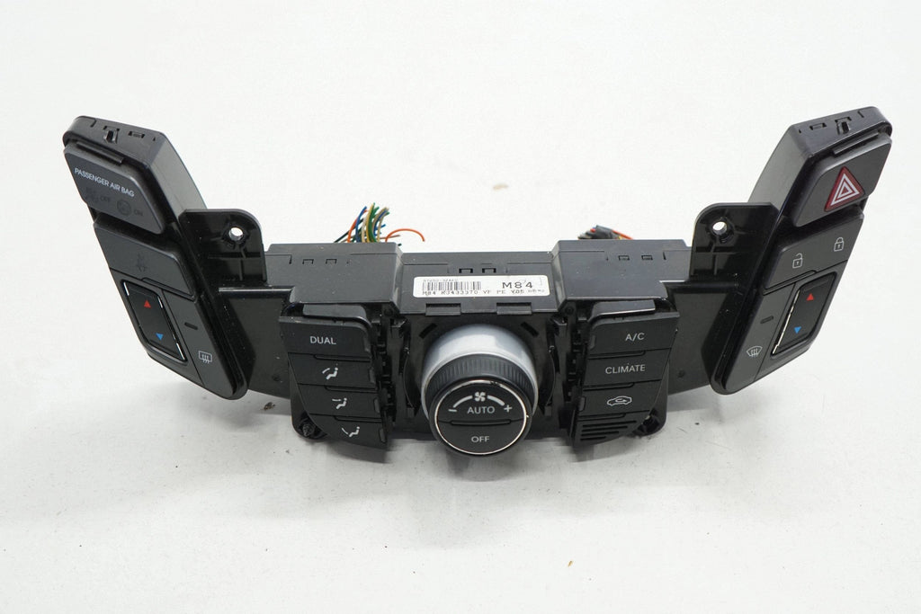 HYUNDAI I40 LIFT 15R AIR CONDITIONING PANEL 97250-3ZAE0