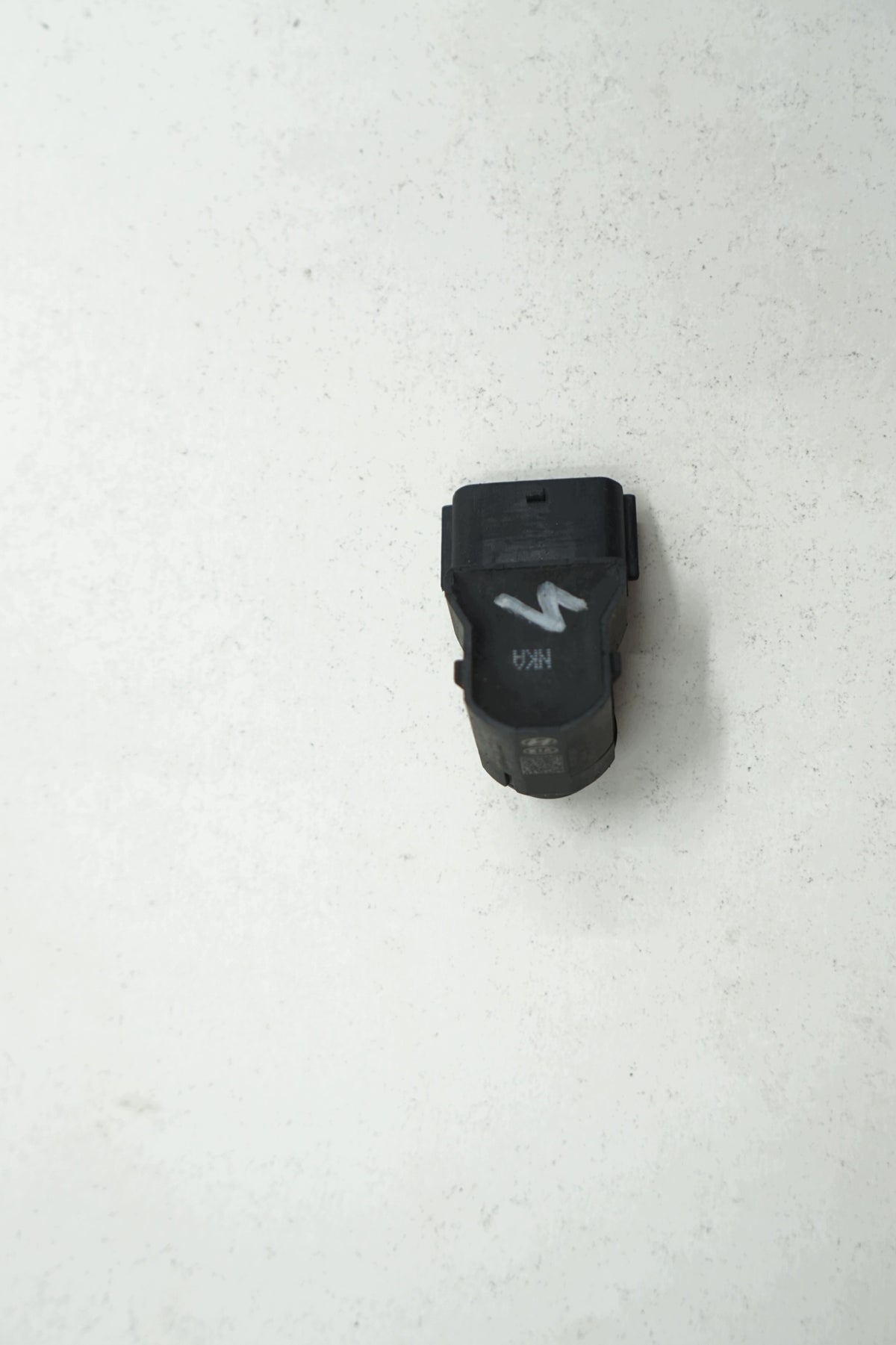 HYUNDAI I40 LIFT 15R PARKING SENSOR PDC NKA 4MT064KBK
