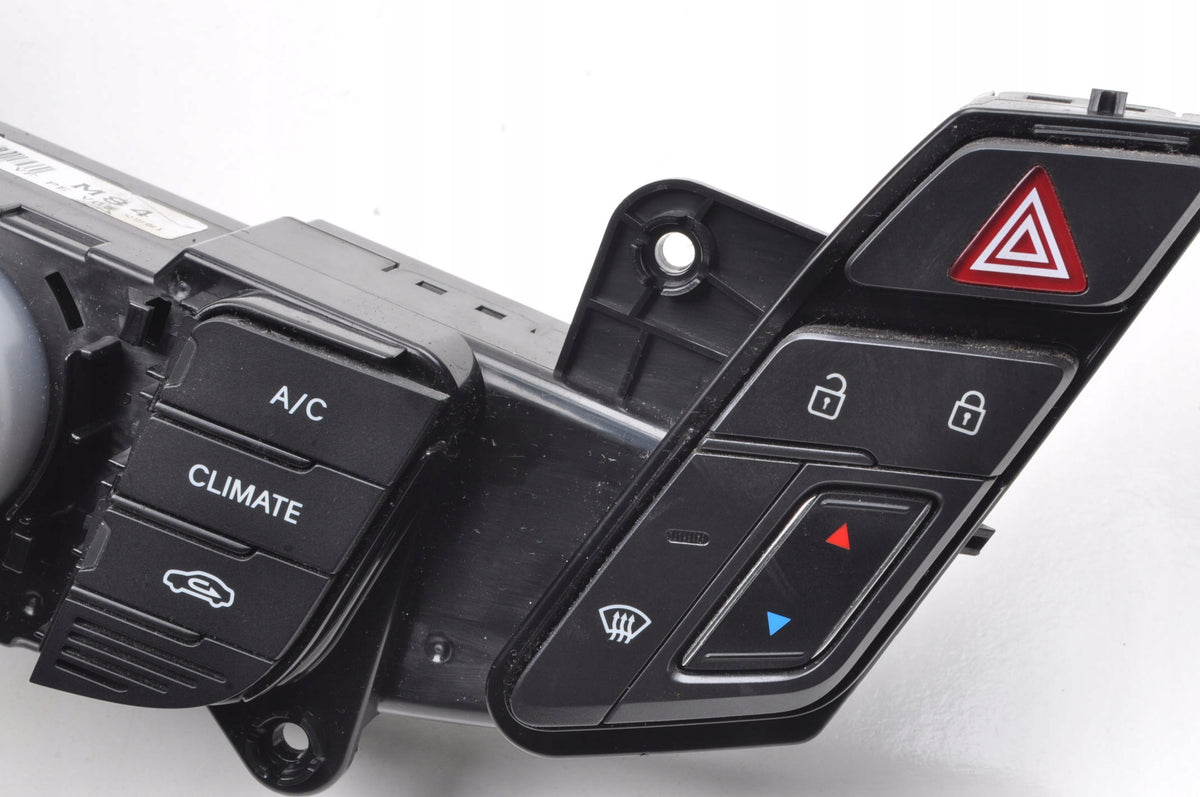 HYUNDAI I40 PANEL AIR CONDITIONING SWITCH 97250-3ZAE0