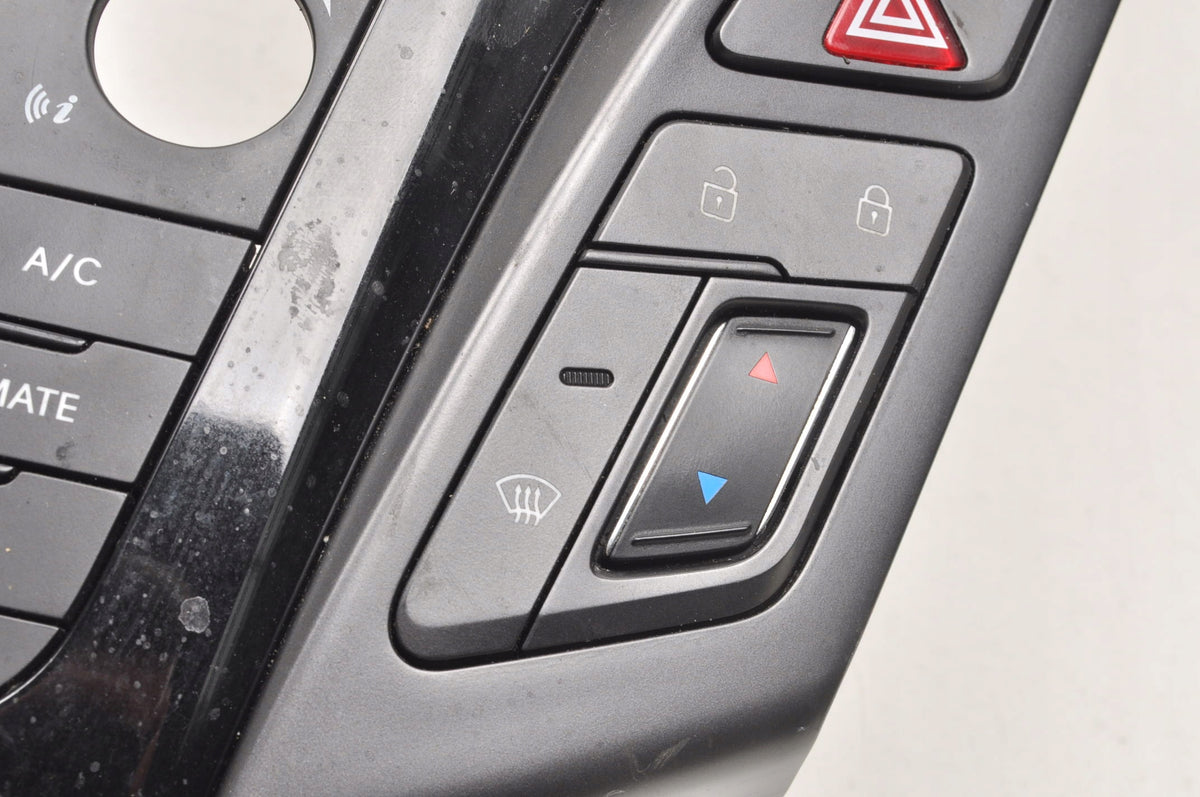 HYUNDAI I40 PANEL AIR CONDITIONING SWITCH 97250-3ZXXX
