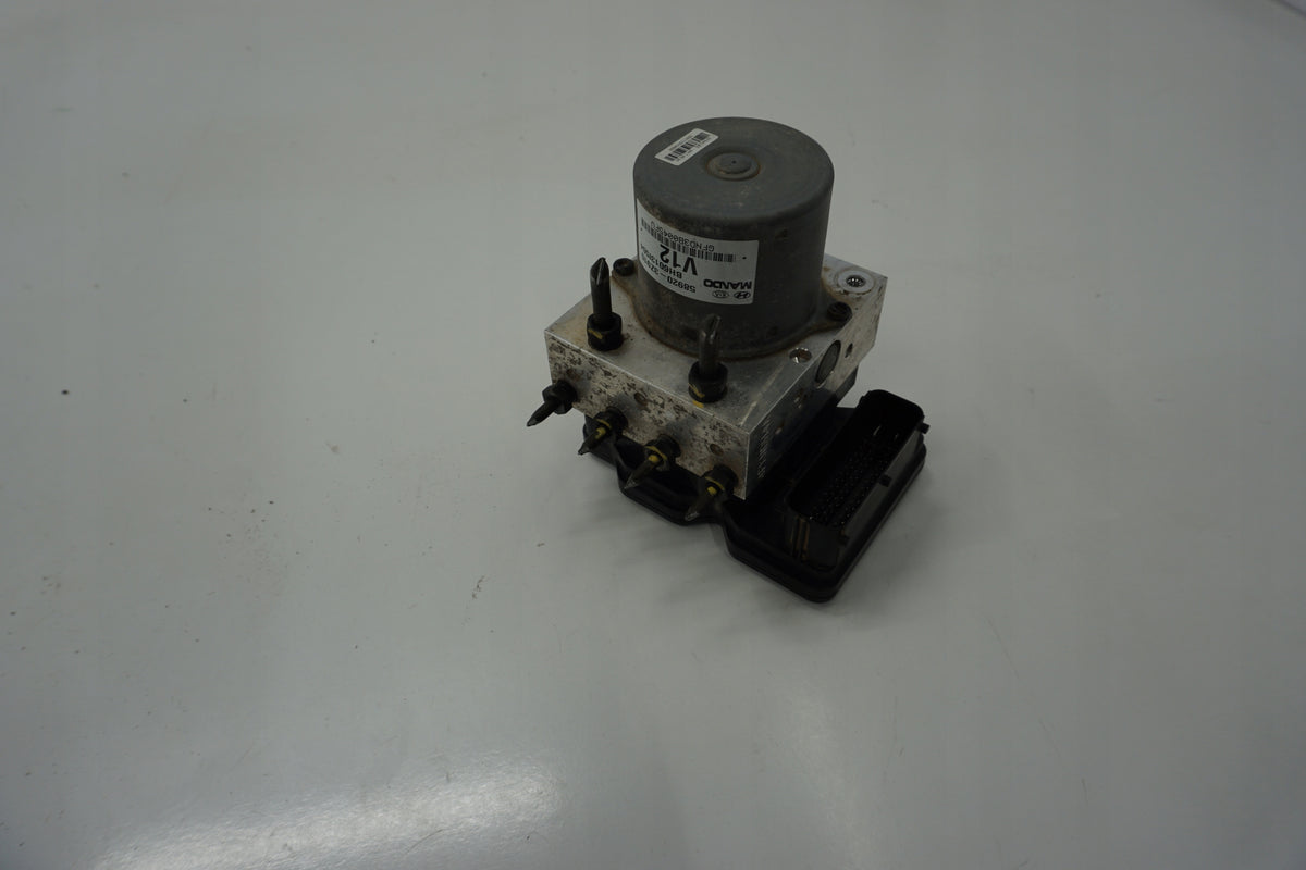 HYUNDAI I40 PUMP ABS 1.6GDI 58920-3Z910