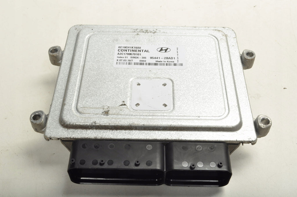 HYUNDAI IONIQ 1.6 GDI Hybrid 141HP ENGINE CONTROLLER MODULE 391A1-03HK1