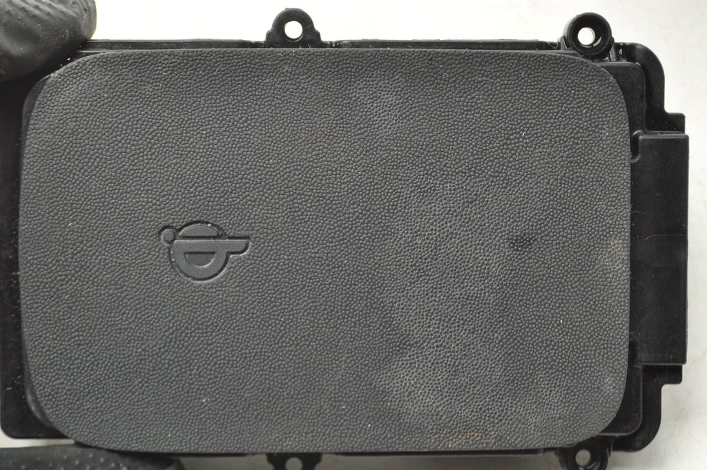 HYUNDAI IONIQ INDUCTION CHARGER 95560-G7100