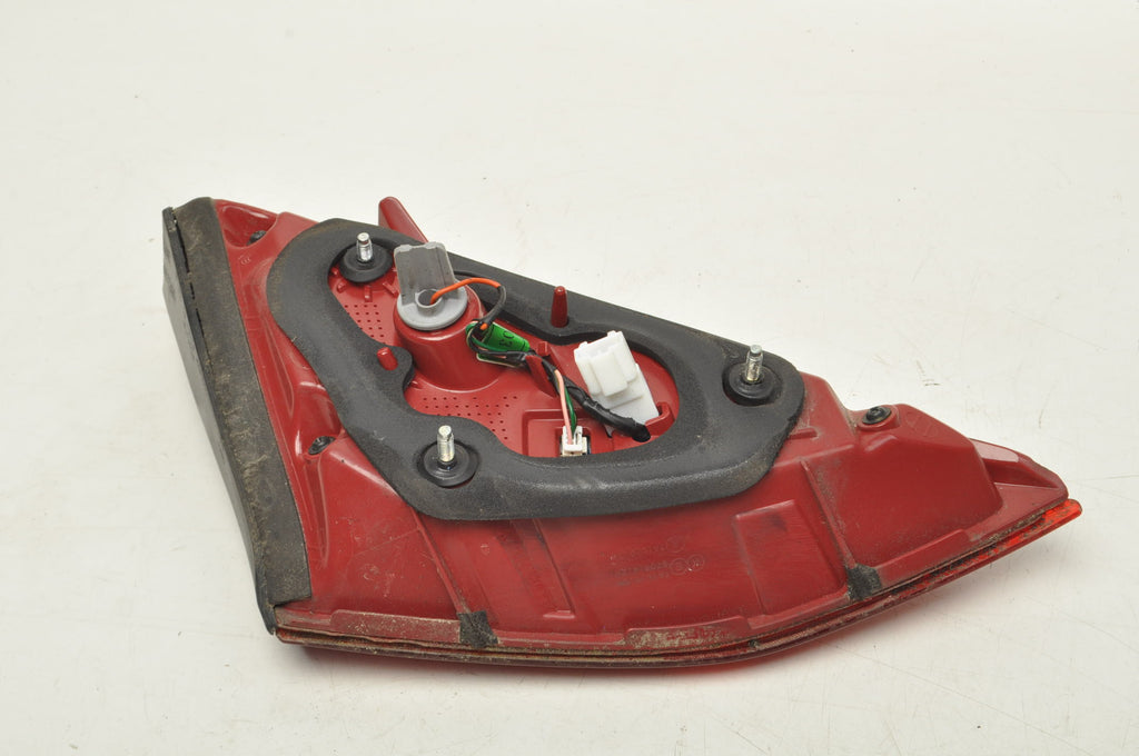 HYUNDAI IONIQ LAMP RIGHT REAR FLAP 92404-G2 HB 5D