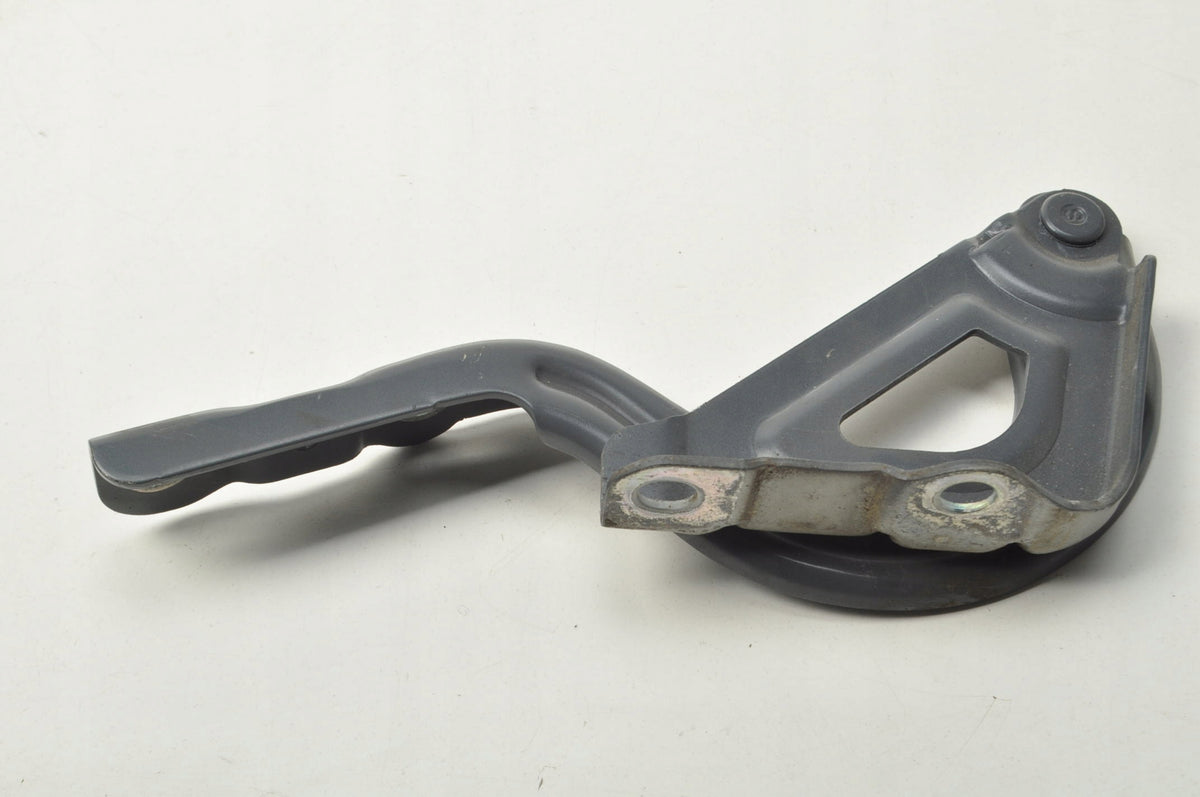 HYUNDAI IONIQ MASK HINGE RIGHT