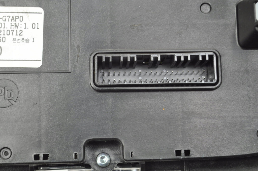 HYUNDAI IONIQ PANEL AIR CONDITIONING SWITCH 97250-G7AP0
