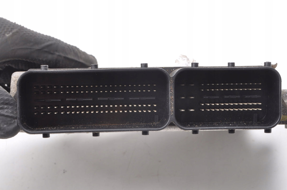 HYUNDAI IX20 1.4 CDTI 90HP COMPUTER ENGINE DRIVER 39130-2A400