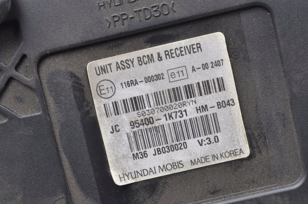 HYUNDAI IX20 1.4 CDTI 90KM RELAY MODULE 95400-1K731