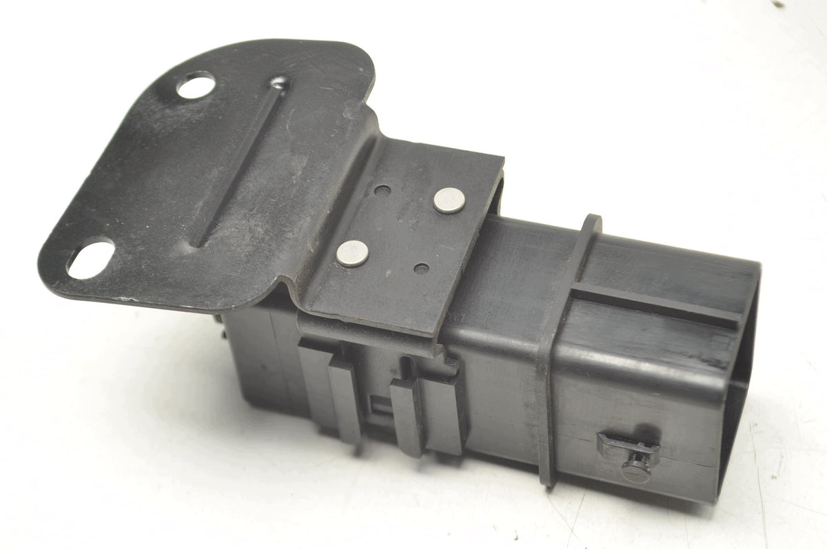 HYUNDAI IX20 36830-2A600 LIFT RELAY MODULE