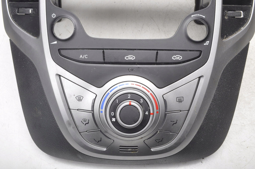 HYUNDAI IX20 AIR CONDITIONING PANEL 97250-1K0704X
