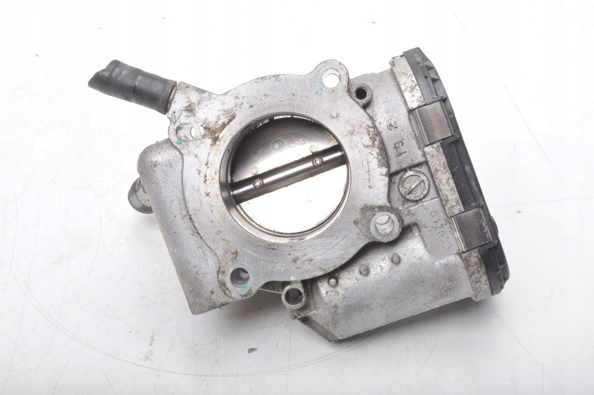 HYUNDAI IX20 KIA VENGA 1.4 CVVT 90KM THROTTLE 35100-2B152