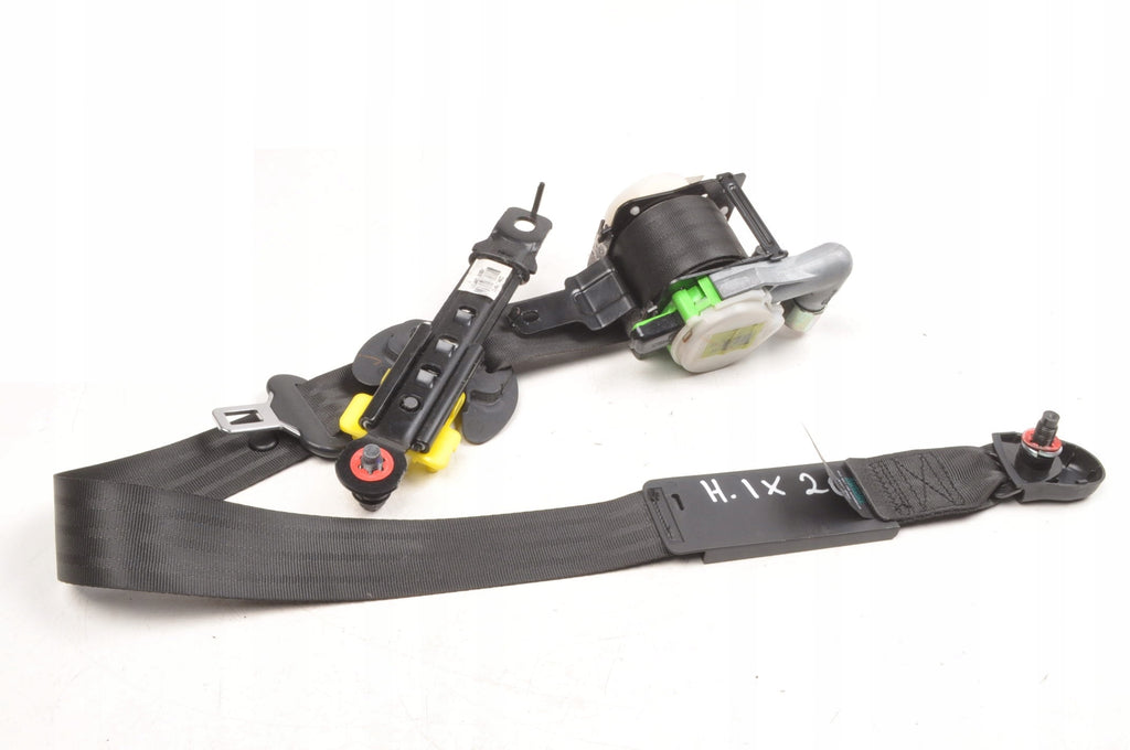 HYUNDAI IX20 SEAT BELT LEFT FRONT 88870-1P100