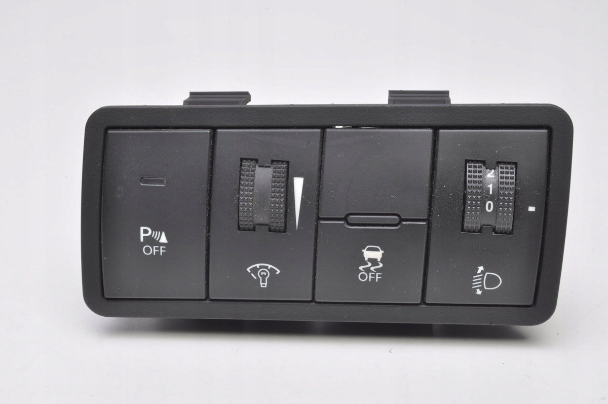 HYUNDAI IX20 SWITCH PANEL 93300-1K750EQ