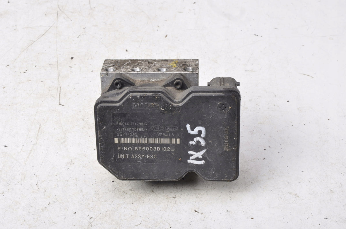 HYUNDAI IX35 ABS PUMP 58920-2Y930