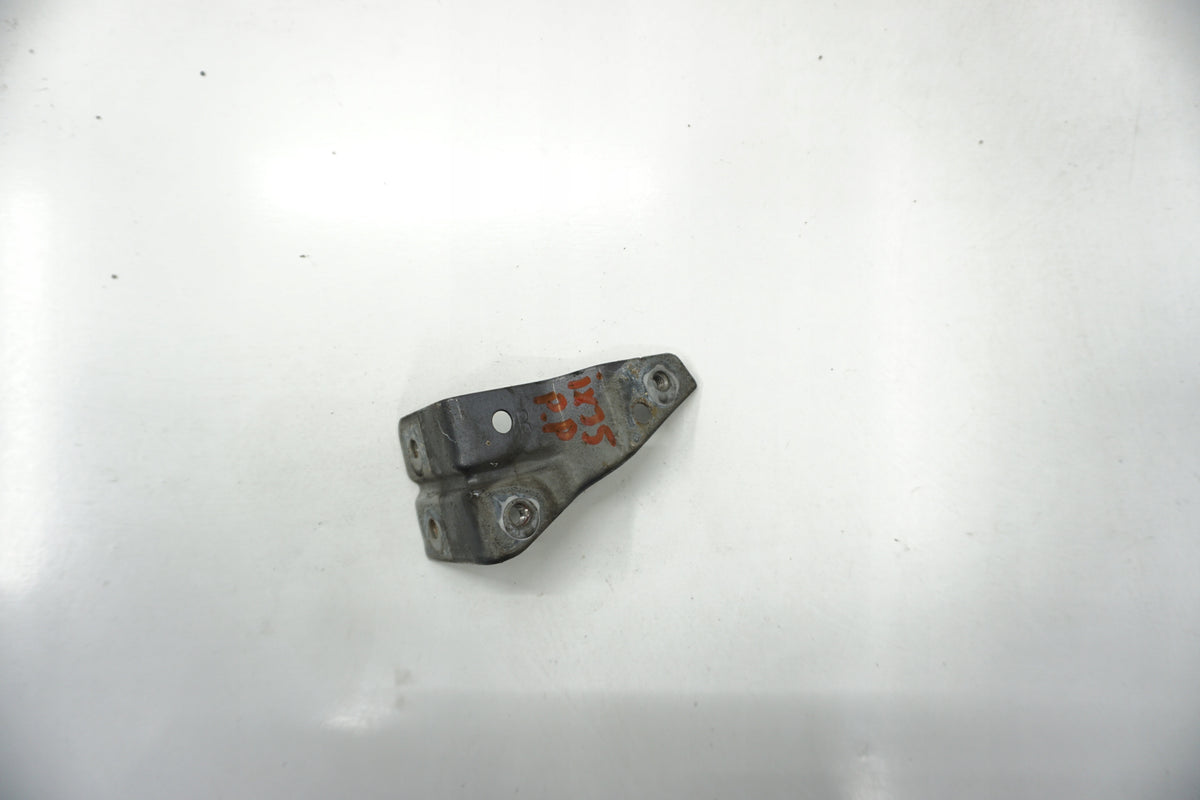 HYUNDAI IX35 FENDER BRACKET RIGHT FRONT ZAR