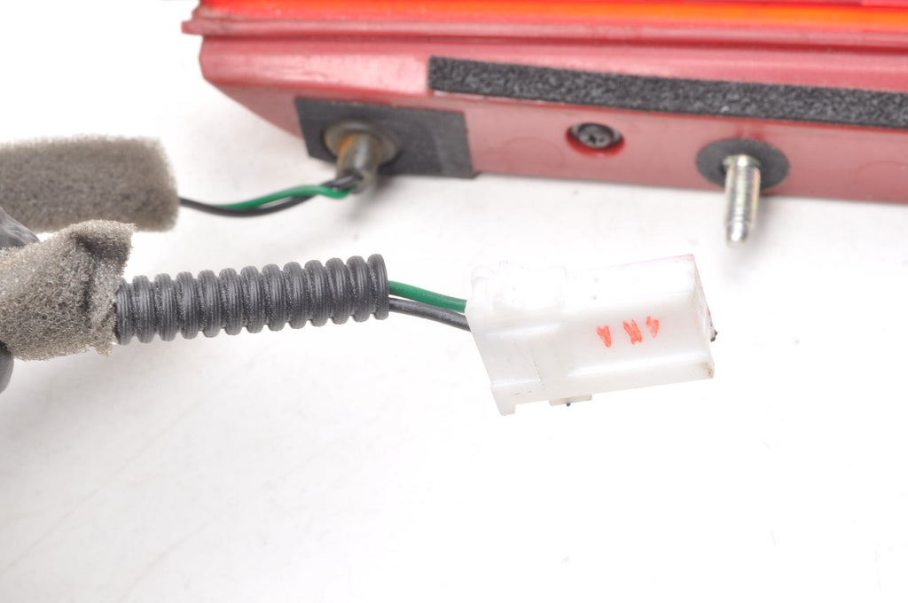 HYUNDAI IX35 LIGHT STOP LAMP 92700-2Y0
