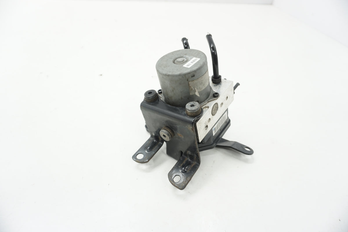 HYUNDAI IX35 PUMP ABS 1.6GDI 58920-2Y930