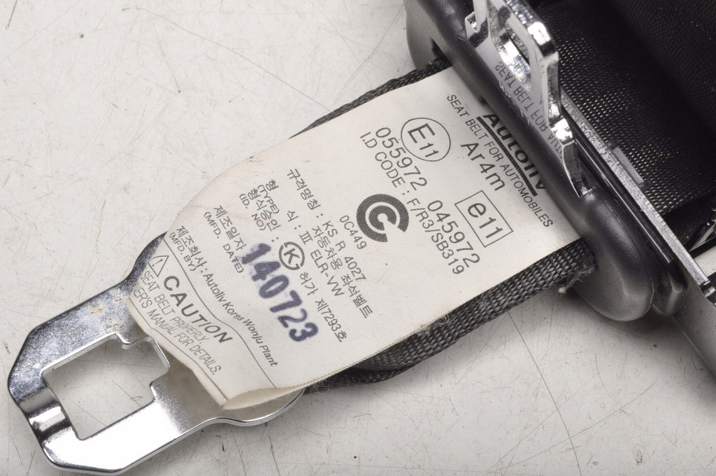 HYUNDAI IX35 SEAT BELT CENTER REAR 2nd ROW 89850-2Y2009P