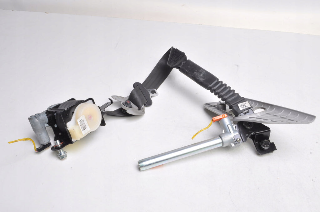 HYUNDAI IX35 SEAT BELT RIGHT FRONT 88820-2Y2009P 85843-2Y000
