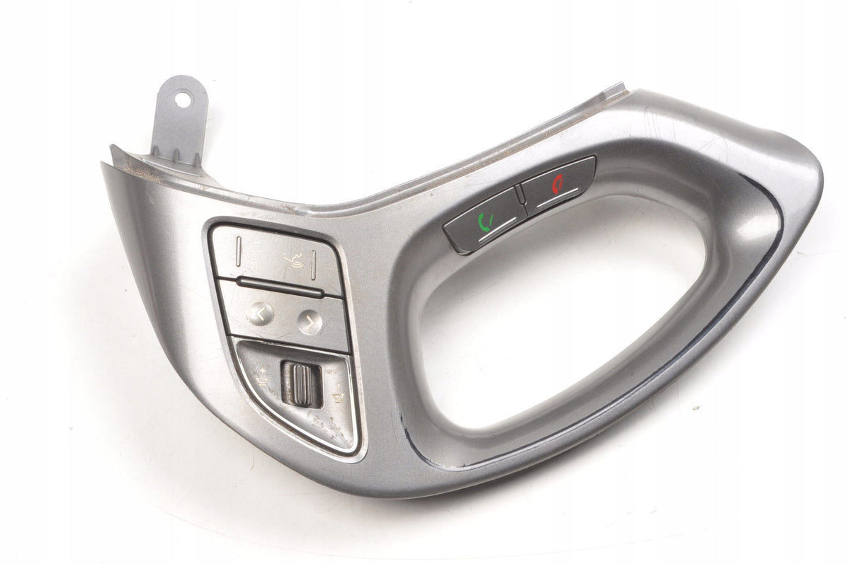 HYUNDAI IX35 STEERING WHEEL BUTTONS 96700-2S305RJ5 LIFT