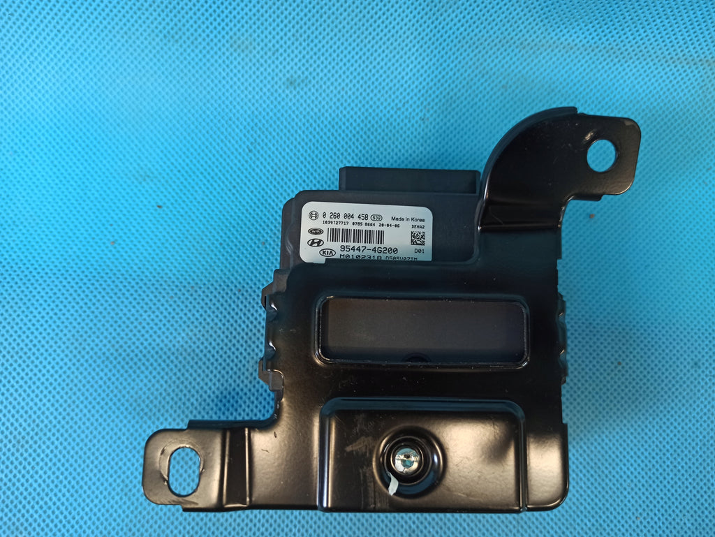 HYUNDAI SANTA FE 4 IV 2.0CRDI 185HP 4x4 2020 R CONTROLLER MODULE 95447-4G200