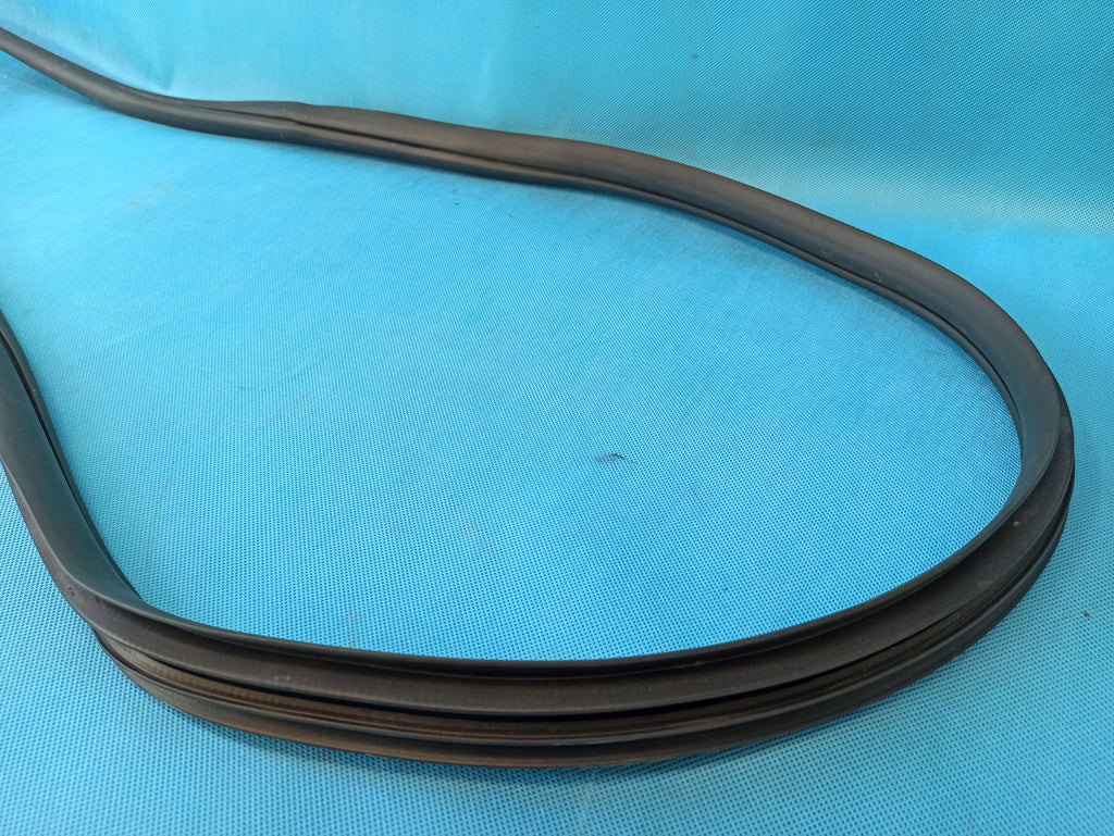 HYUNDAI SANTA FE 4 IV 2.0CRDI 185HP 4x4 2020 R DOOR SEAL LEFT REAR