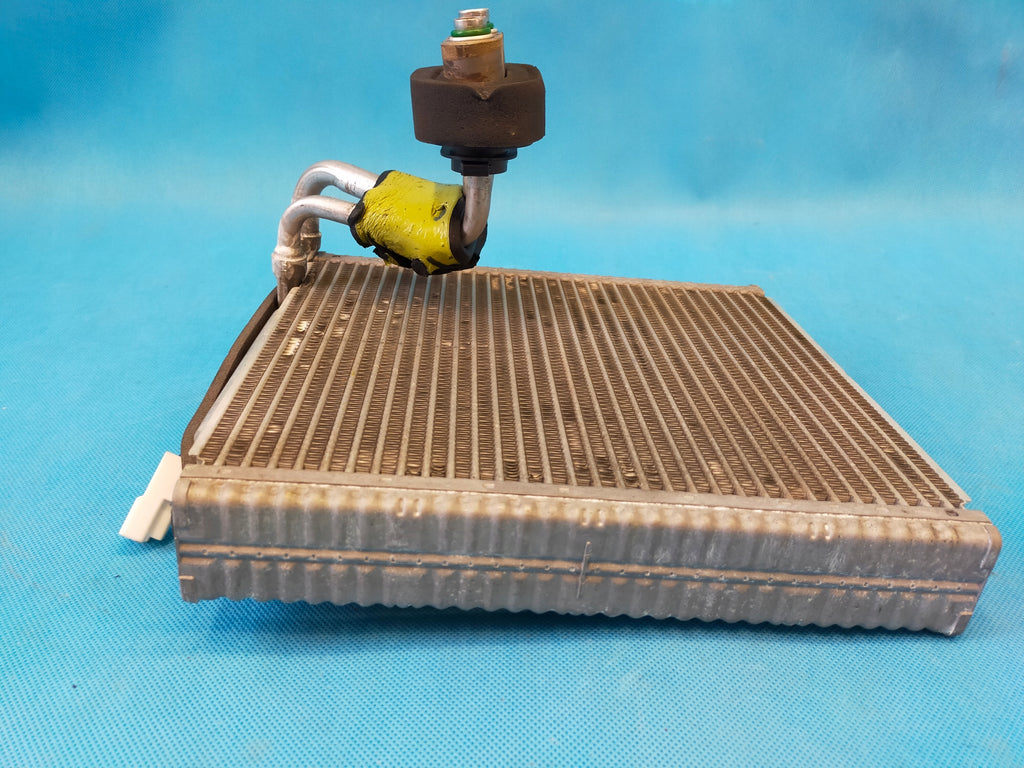 HYUNDAI SANTA FE 4 IV 2.0CRDI 185HP 4x4 2020 R HEATER REFRIGERATOR