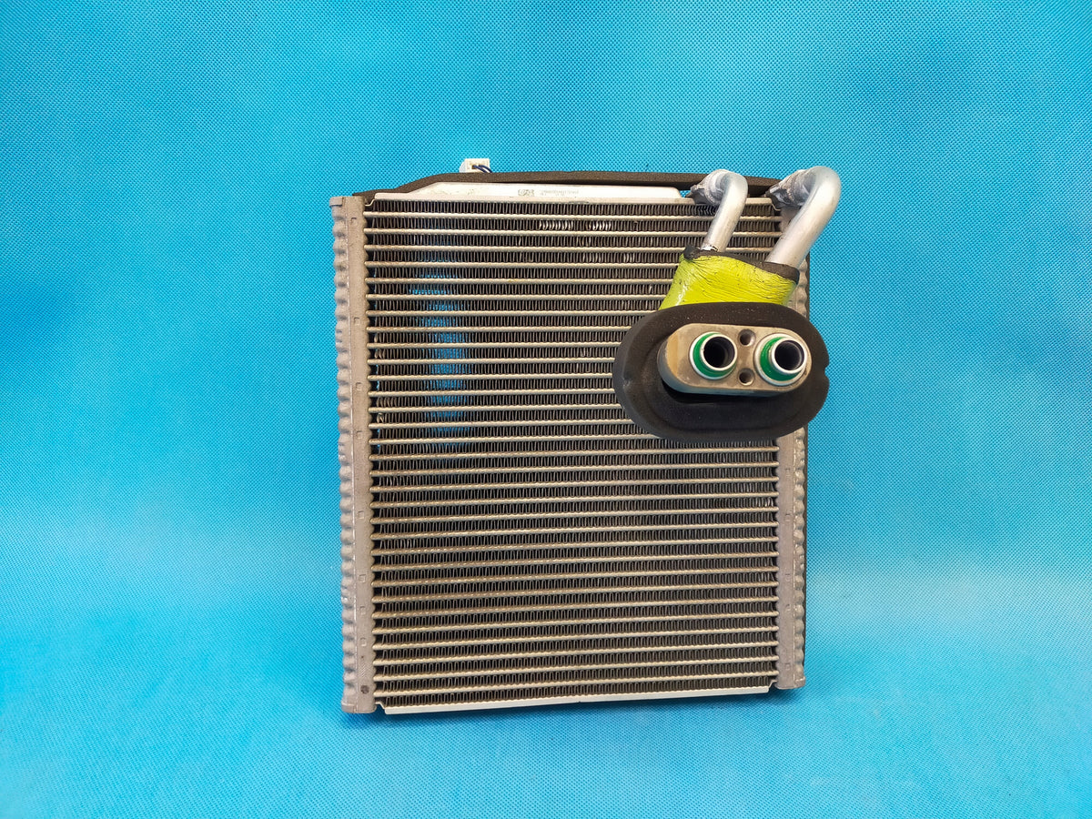 HYUNDAI SANTA FE 4 IV 2.0CRDI 185HP 4x4 2020 R HEATER REFRIGERATOR