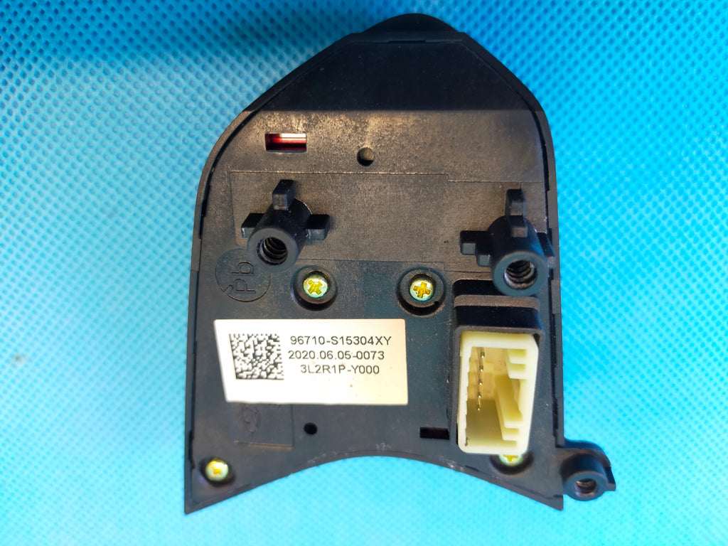 HYUNDAI SANTA FE 4 IV 2.0CRDI 185HP 4x4 2020 R STEERING WHEEL SWITCH