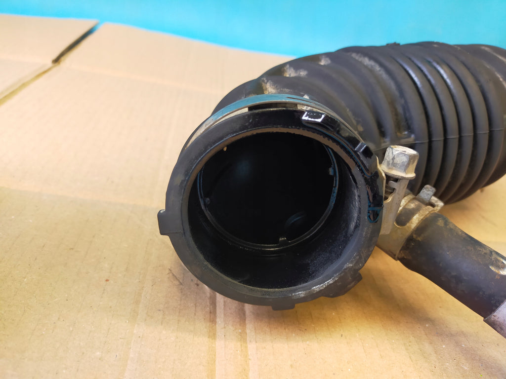 HYUNDAI SANTA FE 4 IV 2.0CRDI 185KM 4x4 2020 PIPE HOSE AIR INTAKE