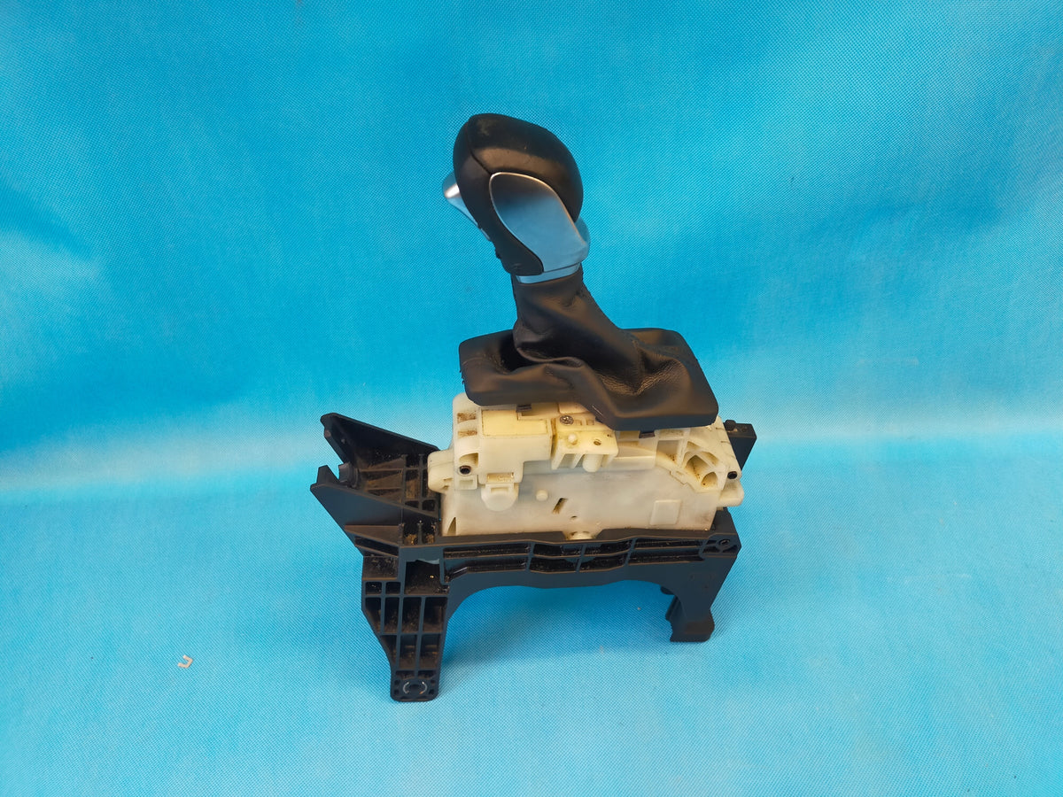 HYUNDAI SANTA FE 4 IV 2.0CRDI 185KM 4x4 20R GEAR LEVER AUTOMATIC