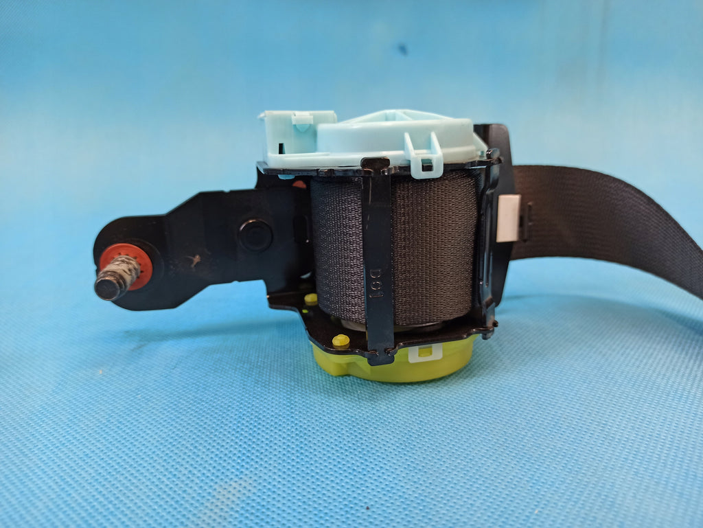 HYUNDAI SANTA FE 4 IV 2.0CRDI 20R SEAT BELT 3 ROW TRUNK LEFT