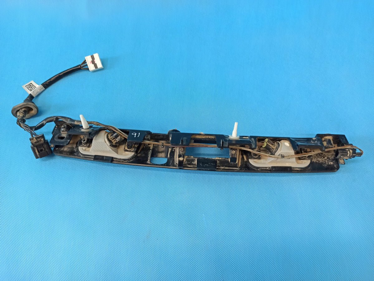 HYUNDAI SANTA FE 4 IV 2020 R TAILGATE BLEND BACKLIGHT BOARD