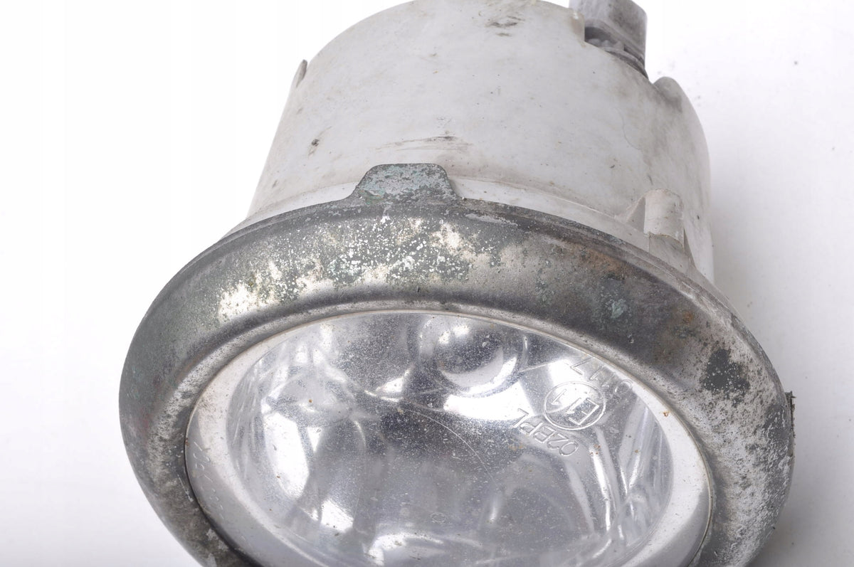 HYUNDAI SANTA FE AND HALOGEN RIGHT FRONT 92201-260