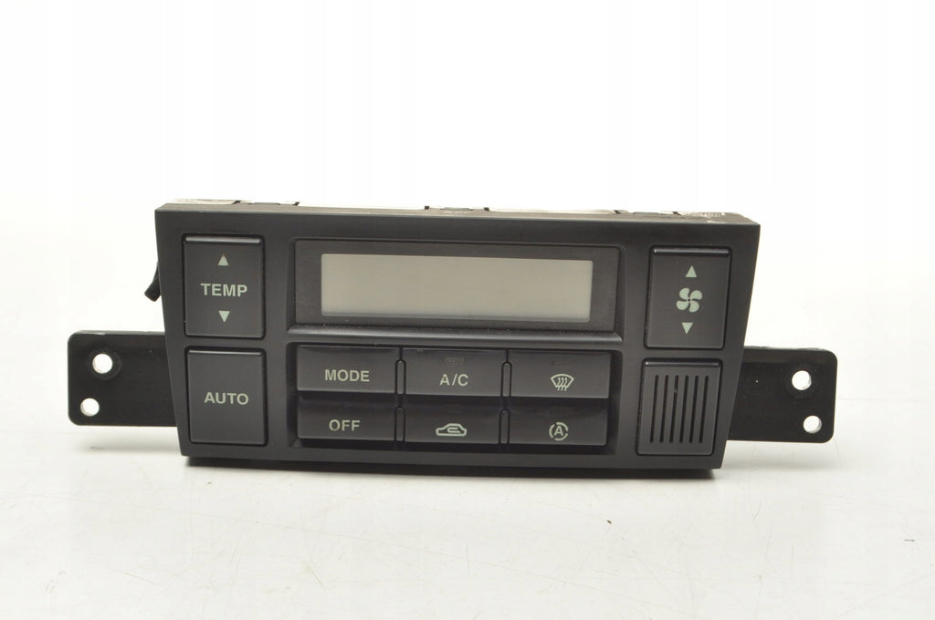 HYUNDAI TUCSON AND AIR SUPPLY PANEL 97250-2EXXX