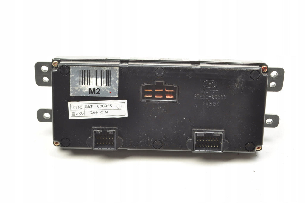 HYUNDAI TUCSON AND PANEL AIR CONDITIONING SWITCH 97250-2EXXX