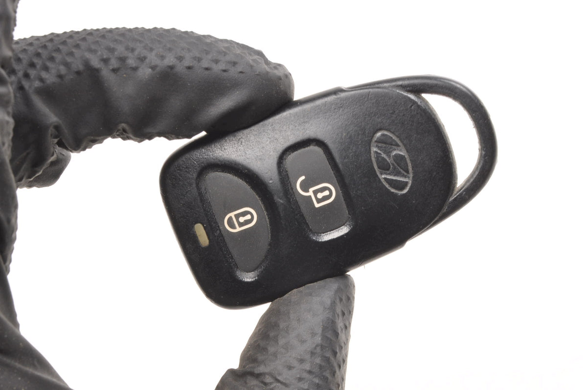 HYUNDAI TUCSON AND REMOTE CONTROL KEY