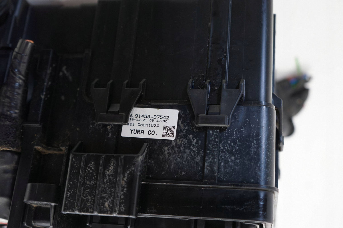 HYUNDAI TUCSON III 17R 1.7 CRDI MODULE BOX BSM 91950-D3230