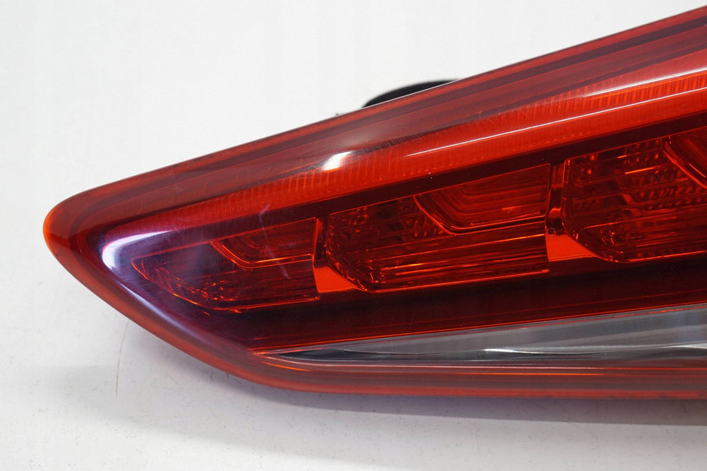 HYUNDAI TUCSON III 17R FLAP LAMP RIGHT REAR 92404-D7