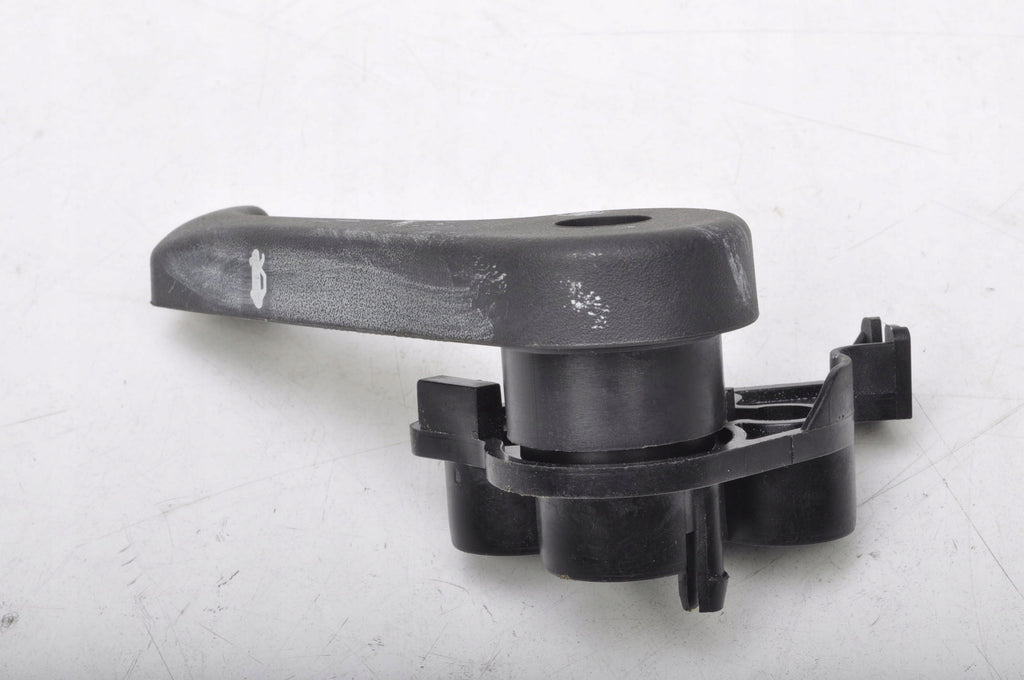 HYUNDAI TUCSON KIA PRO CEED III BUTTON HANDLE MASK 81181-2B900