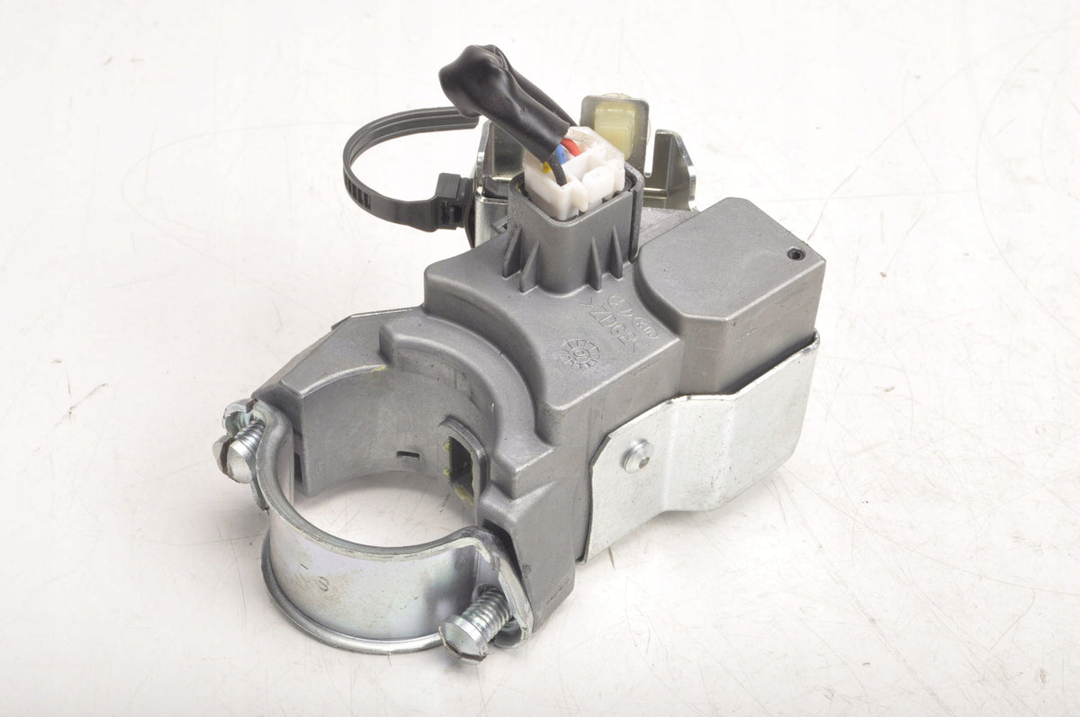 HYUNDAI VELOSTER AND STEERING WHEEL LOCK 81900-2V000