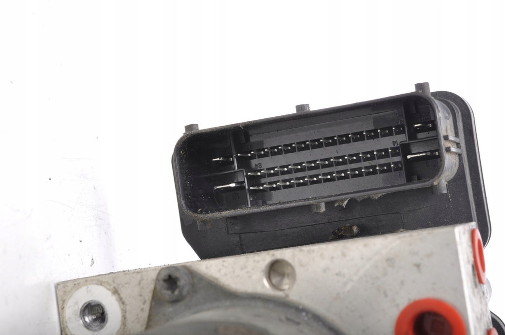 HYUNDAI VELOSTER PUMP ABS 58920-2V700 BE6003G602