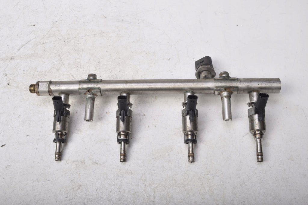 IBIZA IV 1.8 INJECTION RAIL INJECTION 06L906036J