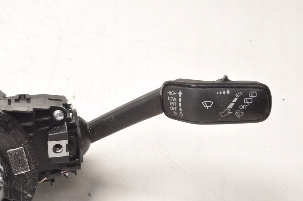 IBIZA V COMBINED SWITCH 2Q0953507F 6RA959653